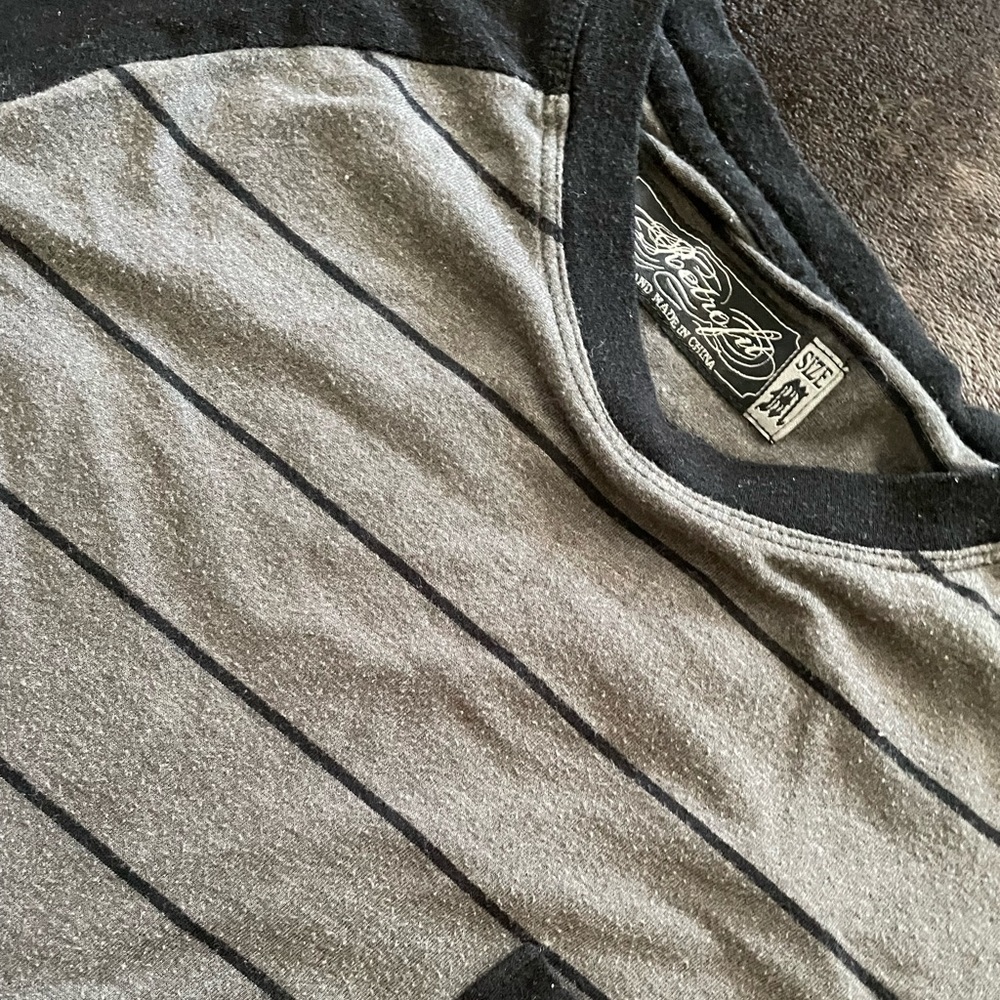 Mens Longskeeve - Picture 2 of 2
